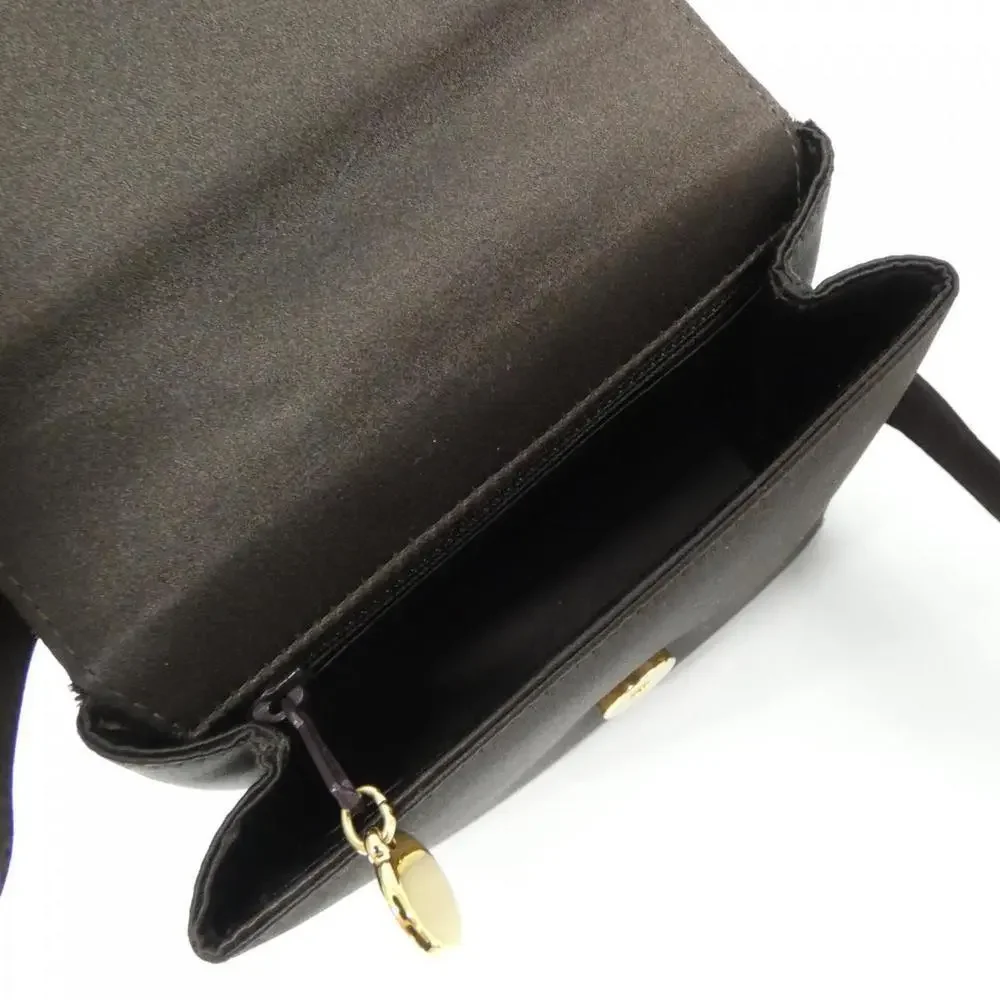 CHANEL Brown Shoulder Bag